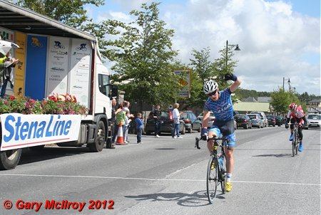 11_joyce_takes_the_stage_into_westport.jpg