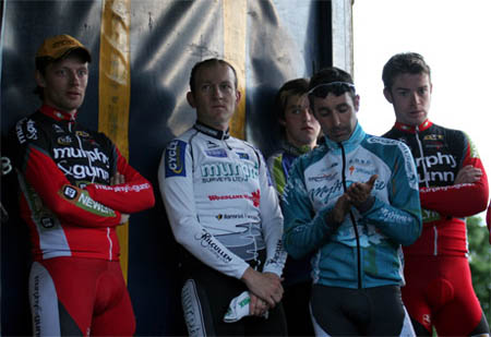 35---waiting-for-prizes.jpg