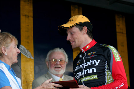 36---fox-and-bunny-roche.jpg