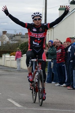 a1_winner_sean_lacey_the_edge_cycling_team_.jpg