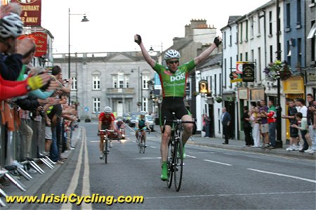 mcrit-winner10_001.jpg