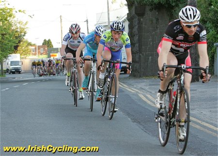 mcrit10-08.jpg