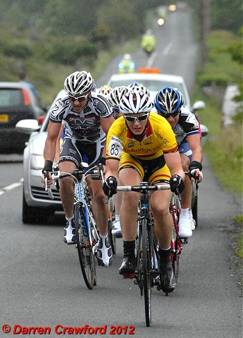 s3-9_gareth_drives.jpg